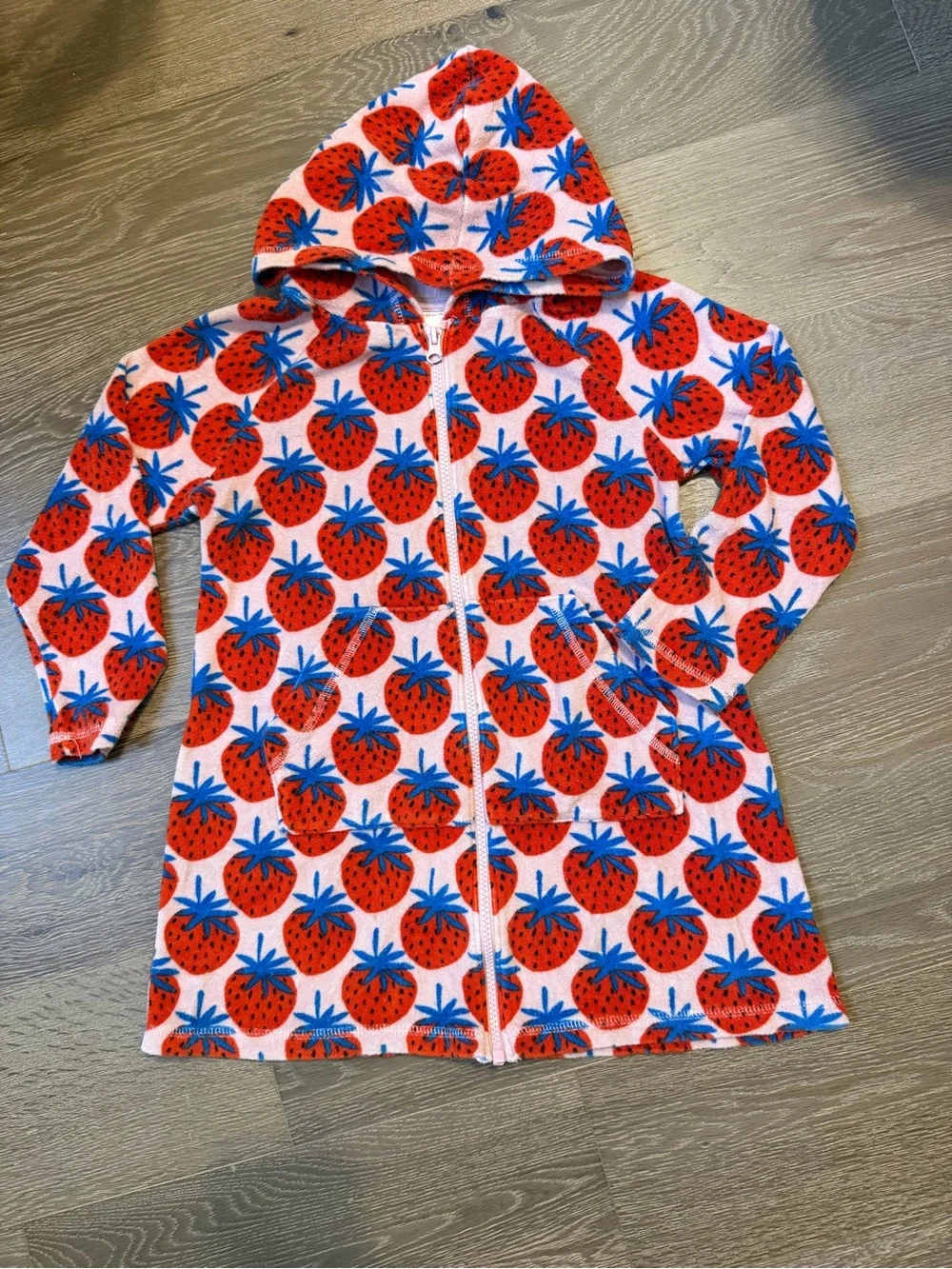 Hanna Andersson Kids Swim Coverup Strawberry Print Hooded